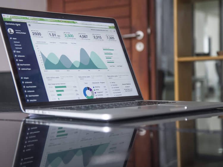 ETFGI Hedge Fund carlos-muza-hpjSkU2UYSU-unsplash